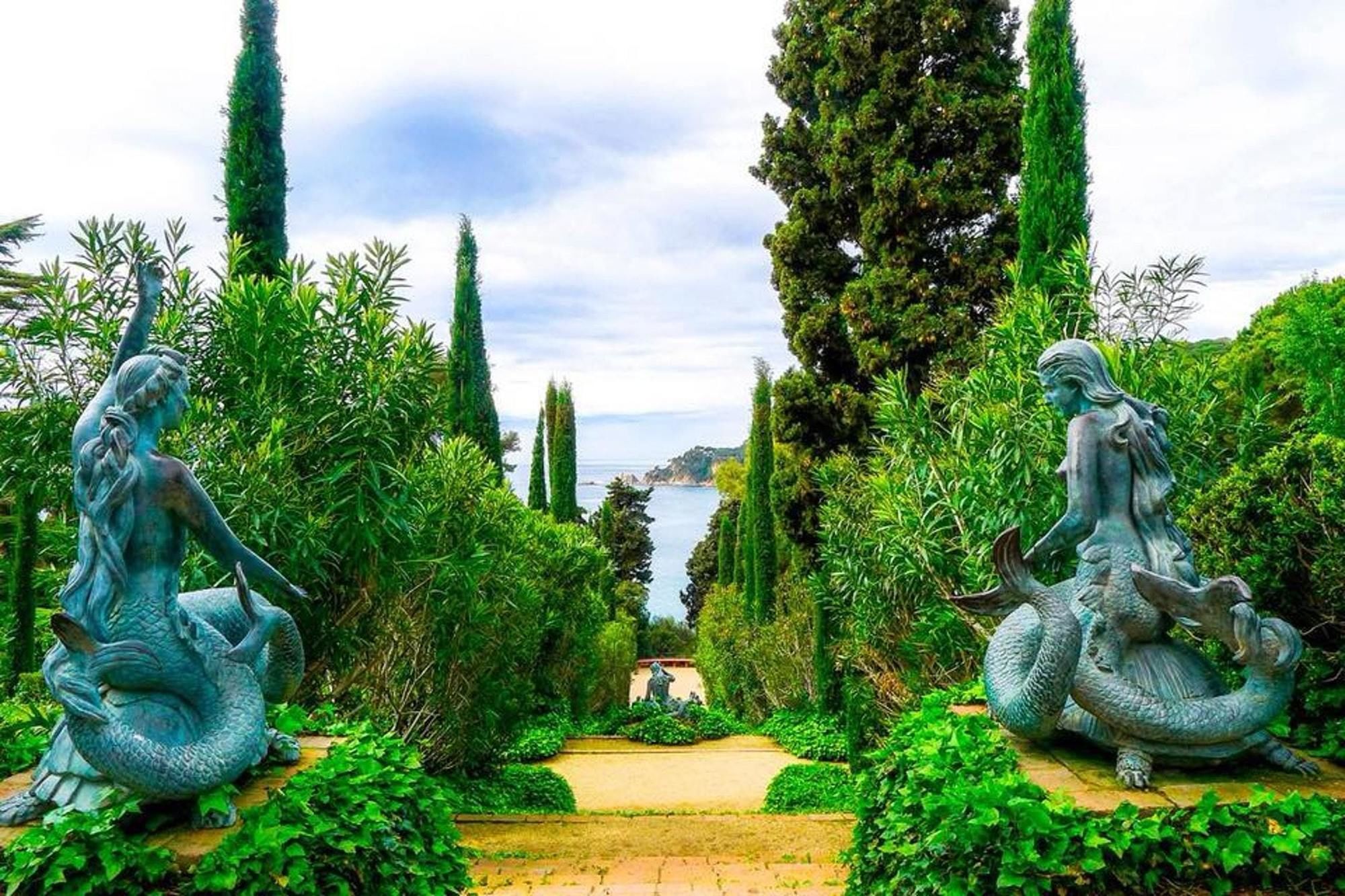 With 5 Bedrooms In Lloret De Mar, With Wonderful Sea View And